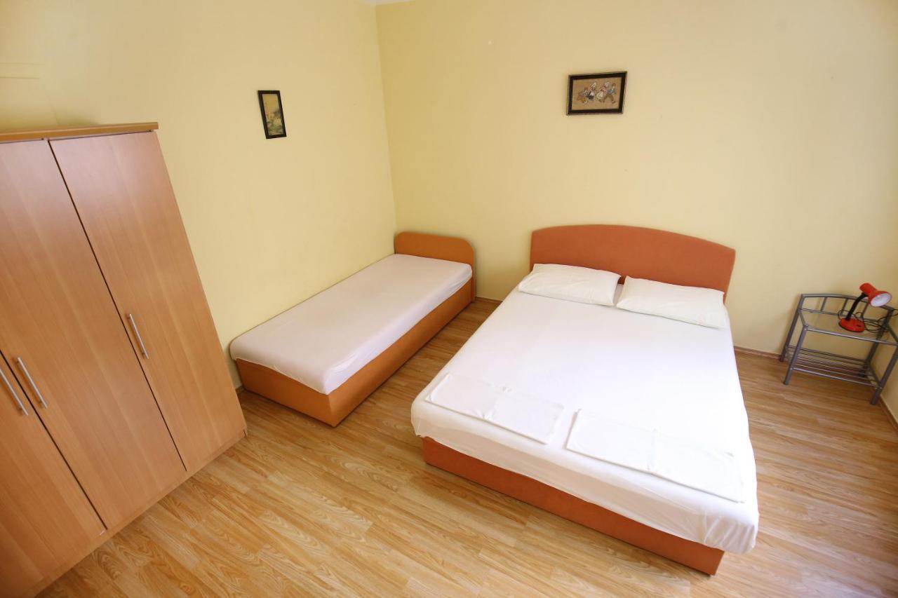 Apartmani Buca Biograd Na Moru Exterior foto