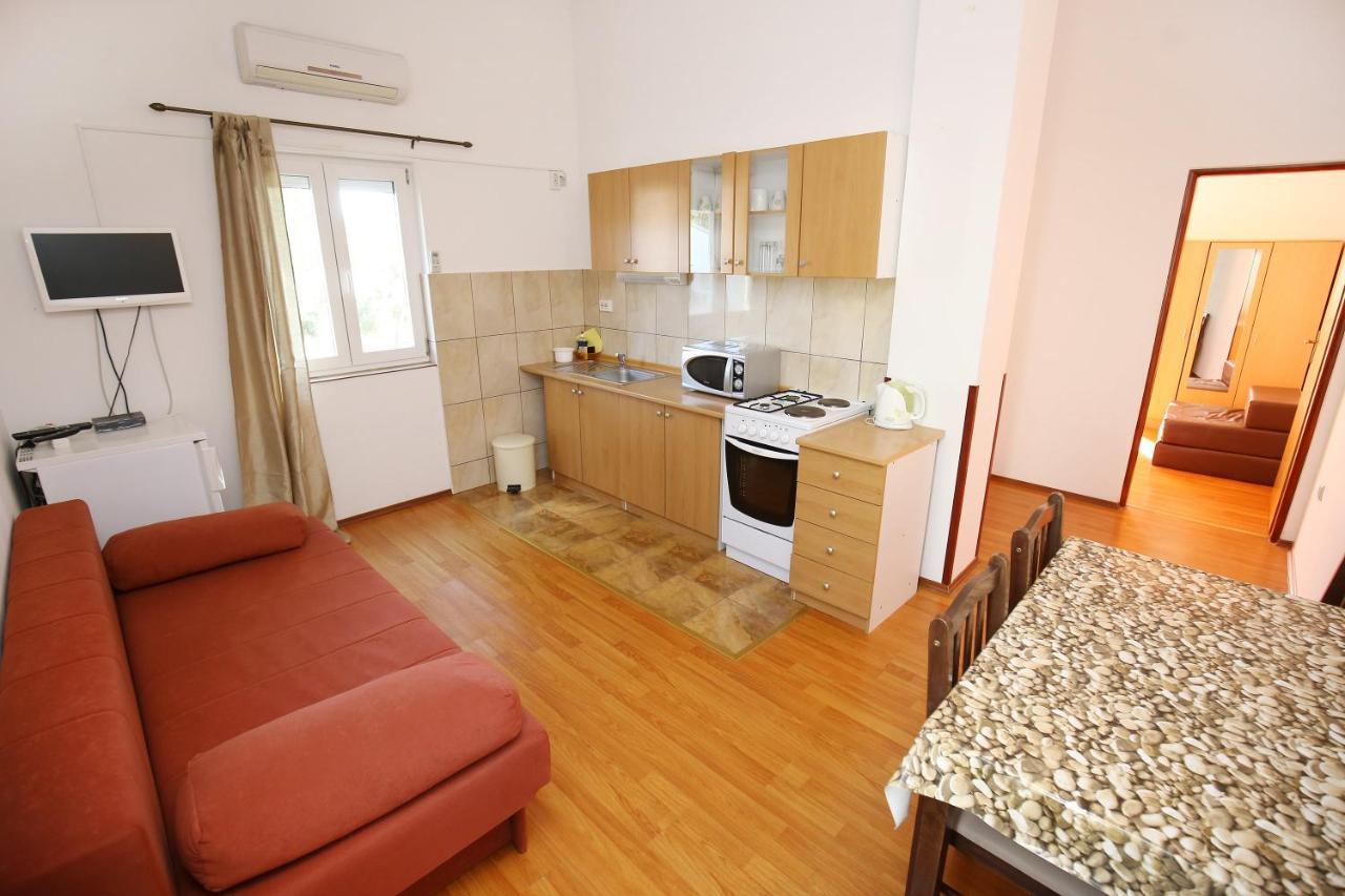 Apartmani Buca Biograd Na Moru Exterior foto